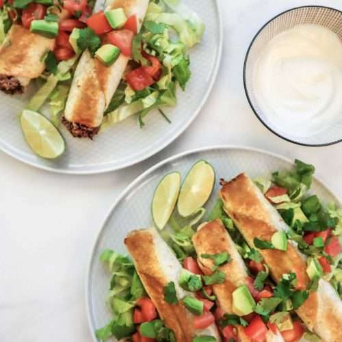 Tacos croustillants aux haricots (taquitos ou flautas)
